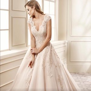 NEW DESIGNER WEDDING GOWN